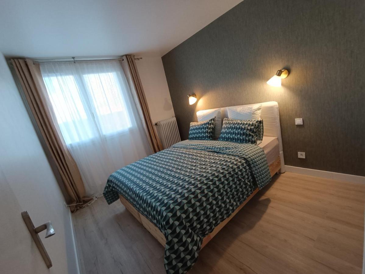 Chelles Centre Ville 2 Chambres Pres Des Bords De Marne 10 Minutes A Pieds De La Gare De Chelles-Gournay 5 Minutes De La Gare De Vaires-Sur-Marne 20 Minutes De Disneyland Jusqu'A 5 Couchages Possibles Bagian luar foto