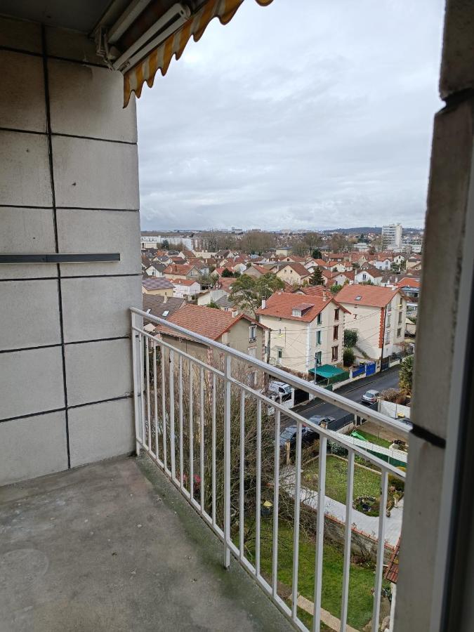 Chelles Centre Ville 2 Chambres Pres Des Bords De Marne 10 Minutes A Pieds De La Gare De Chelles-Gournay 5 Minutes De La Gare De Vaires-Sur-Marne 20 Minutes De Disneyland Jusqu'A 5 Couchages Possibles Bagian luar foto