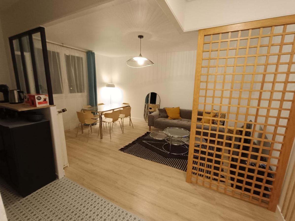 Chelles Centre Ville 2 Chambres Pres Des Bords De Marne 10 Minutes A Pieds De La Gare De Chelles-Gournay 5 Minutes De La Gare De Vaires-Sur-Marne 20 Minutes De Disneyland Jusqu'A 5 Couchages Possibles Bagian luar foto