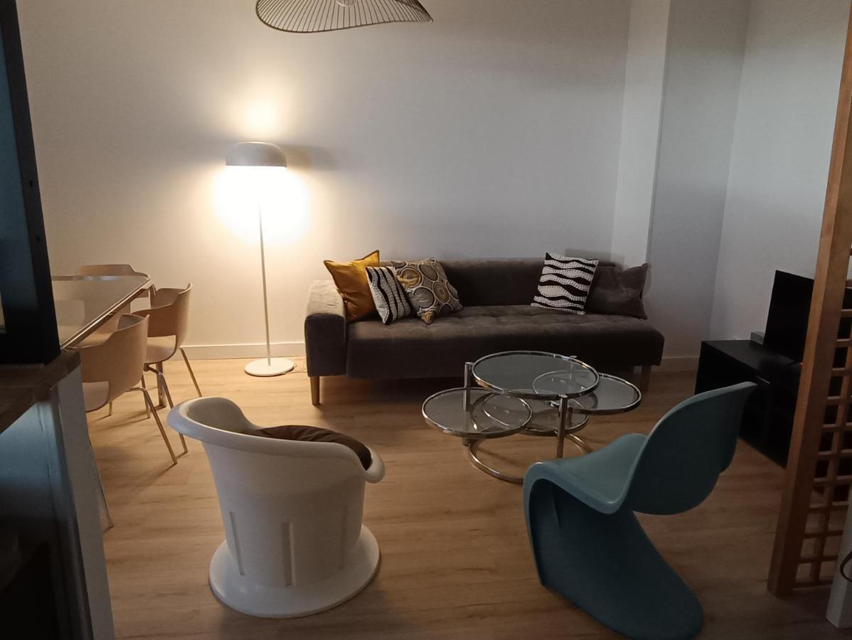 Chelles Centre Ville 2 Chambres Pres Des Bords De Marne 10 Minutes A Pieds De La Gare De Chelles-Gournay 5 Minutes De La Gare De Vaires-Sur-Marne 20 Minutes De Disneyland Jusqu'A 5 Couchages Possibles Bagian luar foto