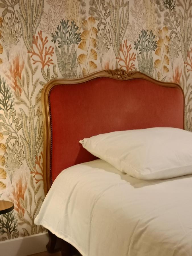 Chelles Centre Ville 2 Chambres Pres Des Bords De Marne 10 Minutes A Pieds De La Gare De Chelles-Gournay 5 Minutes De La Gare De Vaires-Sur-Marne 20 Minutes De Disneyland Jusqu'A 5 Couchages Possibles Bagian luar foto